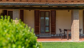 Quarto casal standard, 1 cama de casal, varanda, no piso térreo | Terraço/pátio