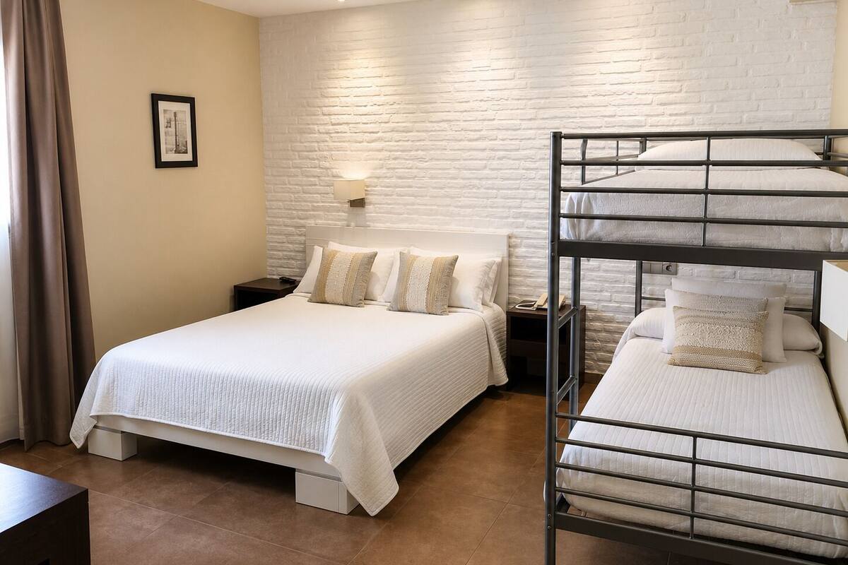 Family Room, Accessible | In-room safe, desk, blackout curtains, soundproofing
