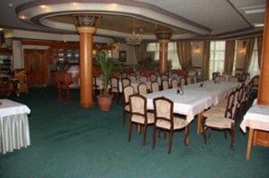 Restaurant - Millenium Palace (Ohrid)
