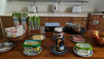 Desayuno buffet incluido todos los días