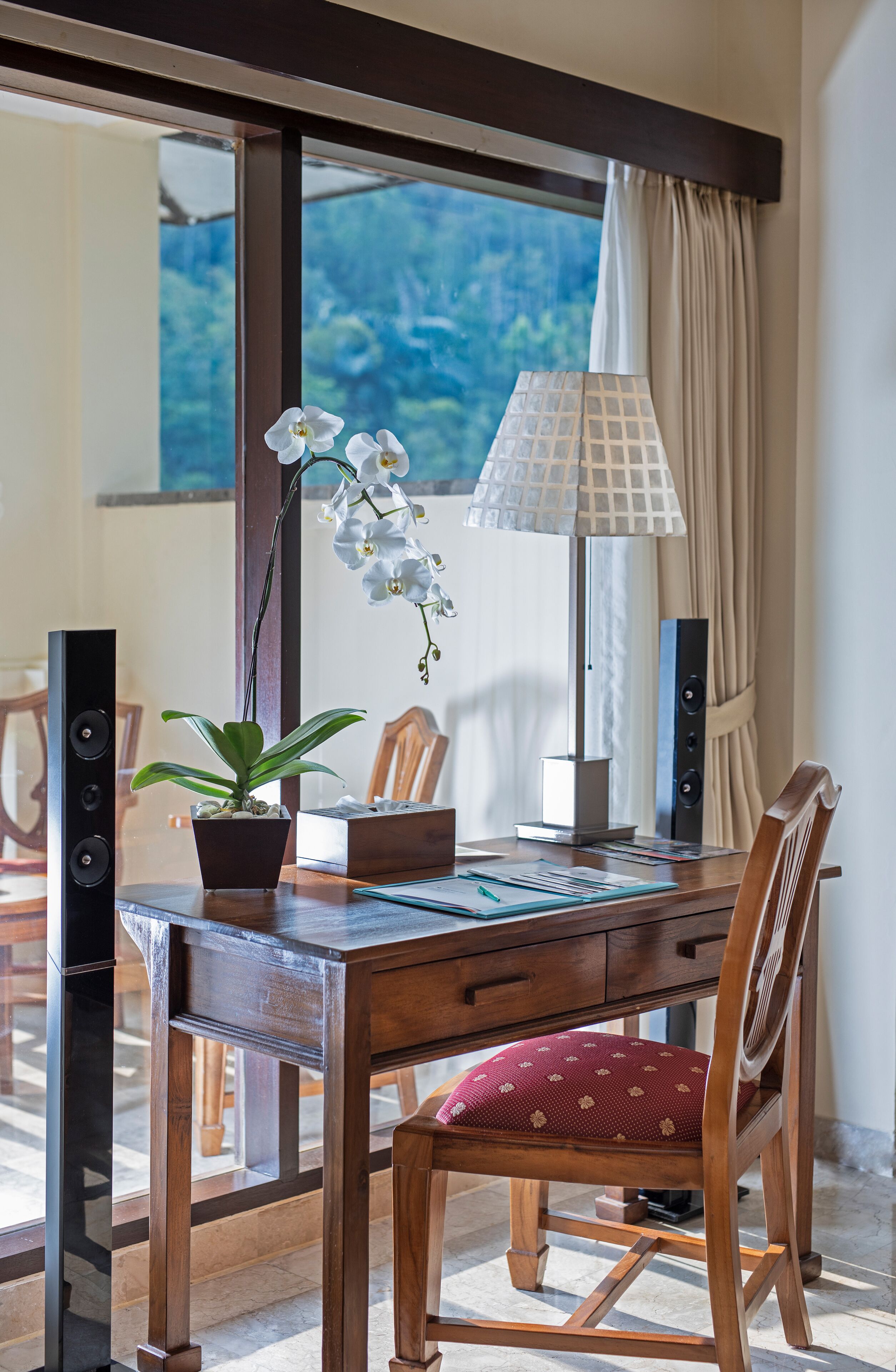 princess suite valley view | 1 bedroom, premium bedding, select comfort beds, in-room safe