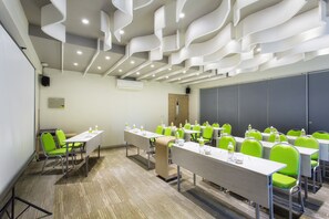 Meeting facility - MaxOneHotels at Bukit Jimbaran (Ungasan)