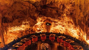 3 Restaurants; Frühstück, Mittagessen und Abendessen werden serviert