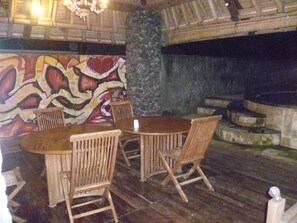 Breakfast served - Kangkung Cottages (Karangasem)