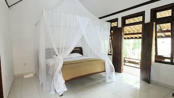 Kamar Standar | Meja kerja, Wi-Fi gratis, dan seprai linen