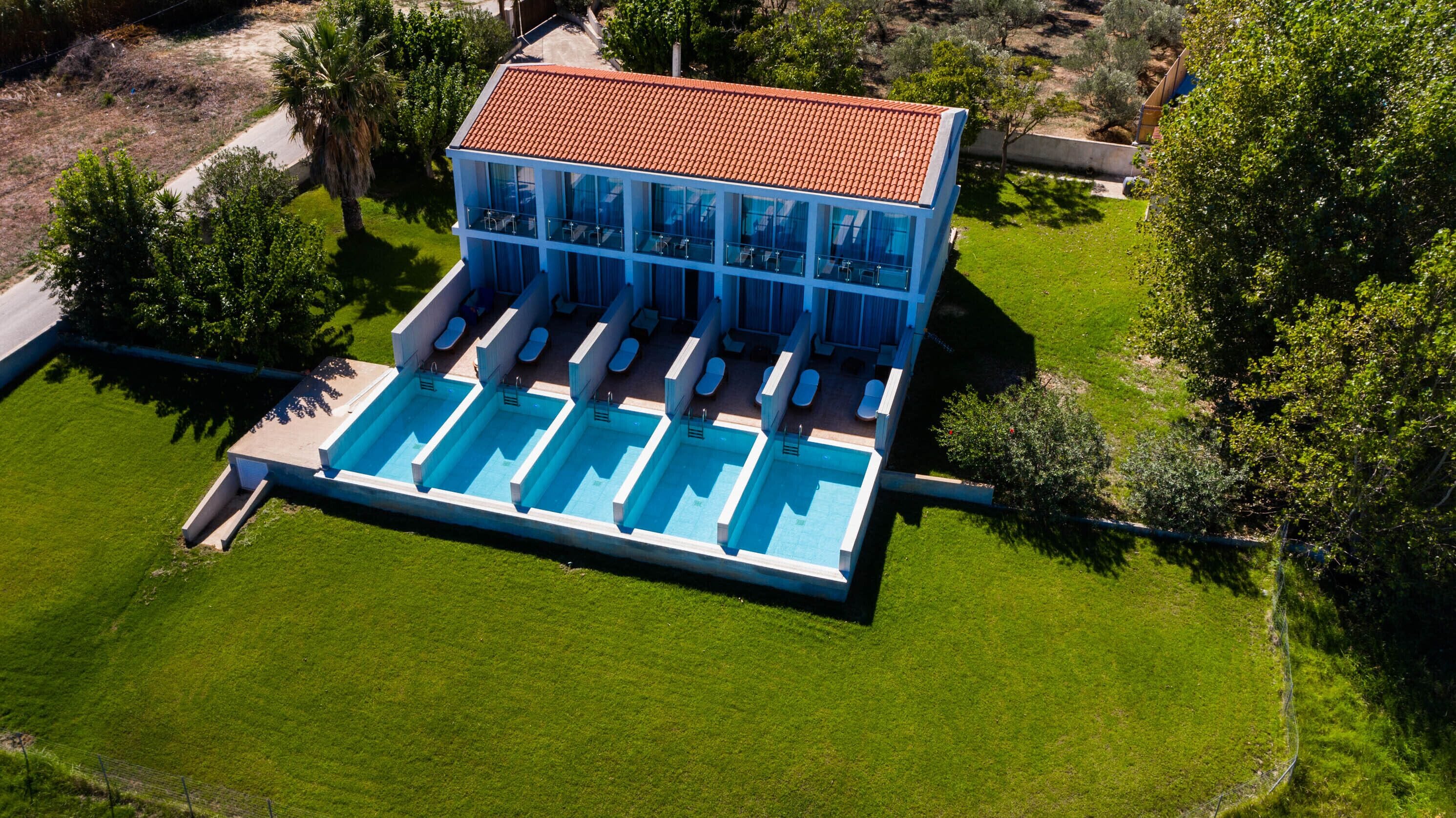Photo - Belussi Beach Hotel & Suites