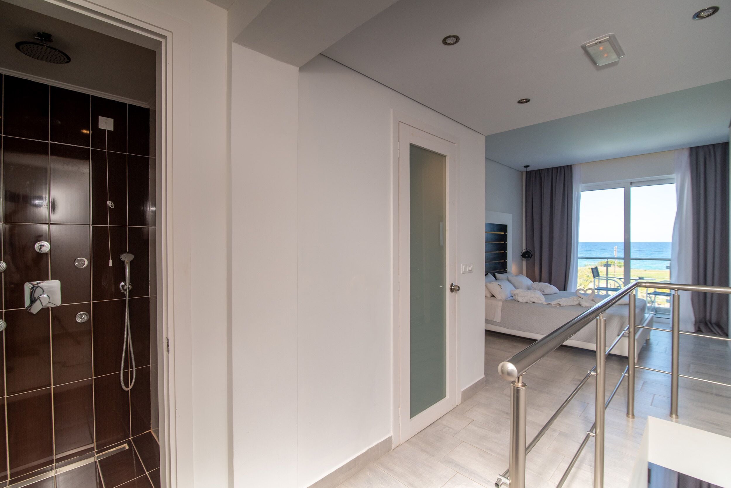 Photo - Belussi Beach Hotel & Suites