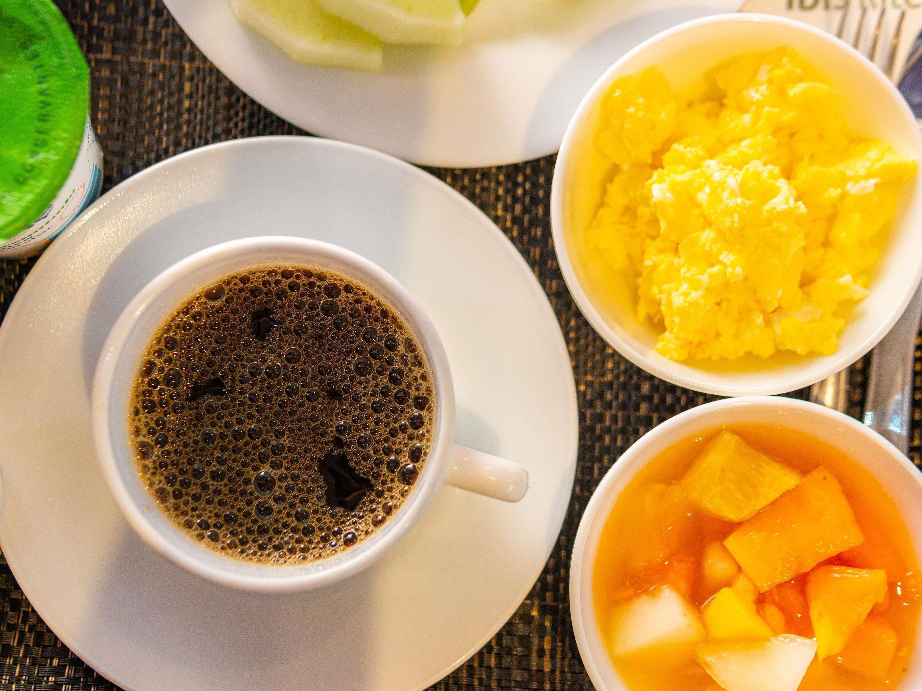 daily buffet breakfast (brl 53.00 per person)