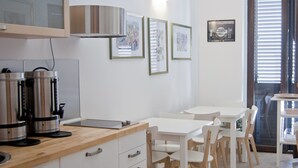 Uklassifisert bilde, 4 av 36, knapp