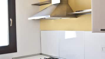 普通公寓 | 私人廚房 | 雪櫃、廚房用具/餐具/器皿