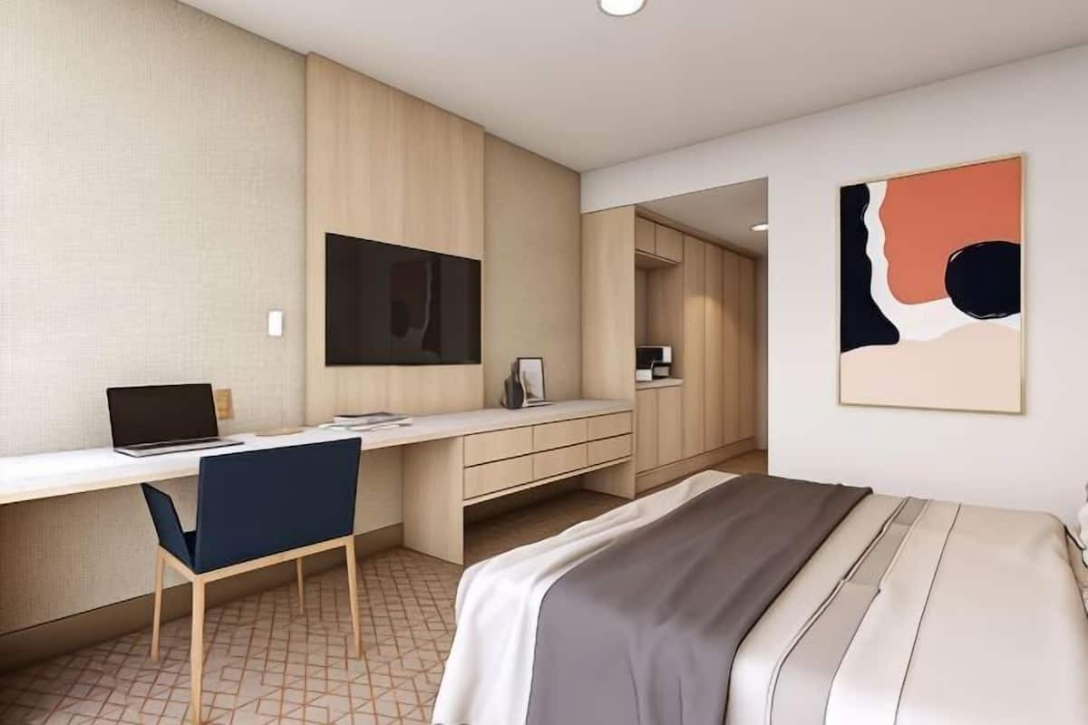 Premium-sengetøj, minibar, pengeskab på værelset, skrivebord