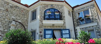 Alaçatı Sultan Konak Butik Otel