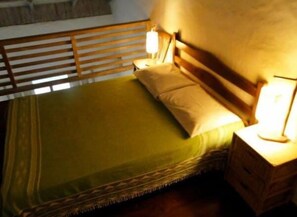 Rollaway beds, free WiFi