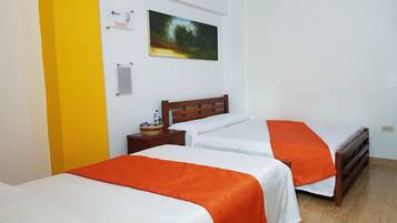 Chambre Quadruple | Surmatelas, fer et planche Ă repasser, Wi-Fi gratuit