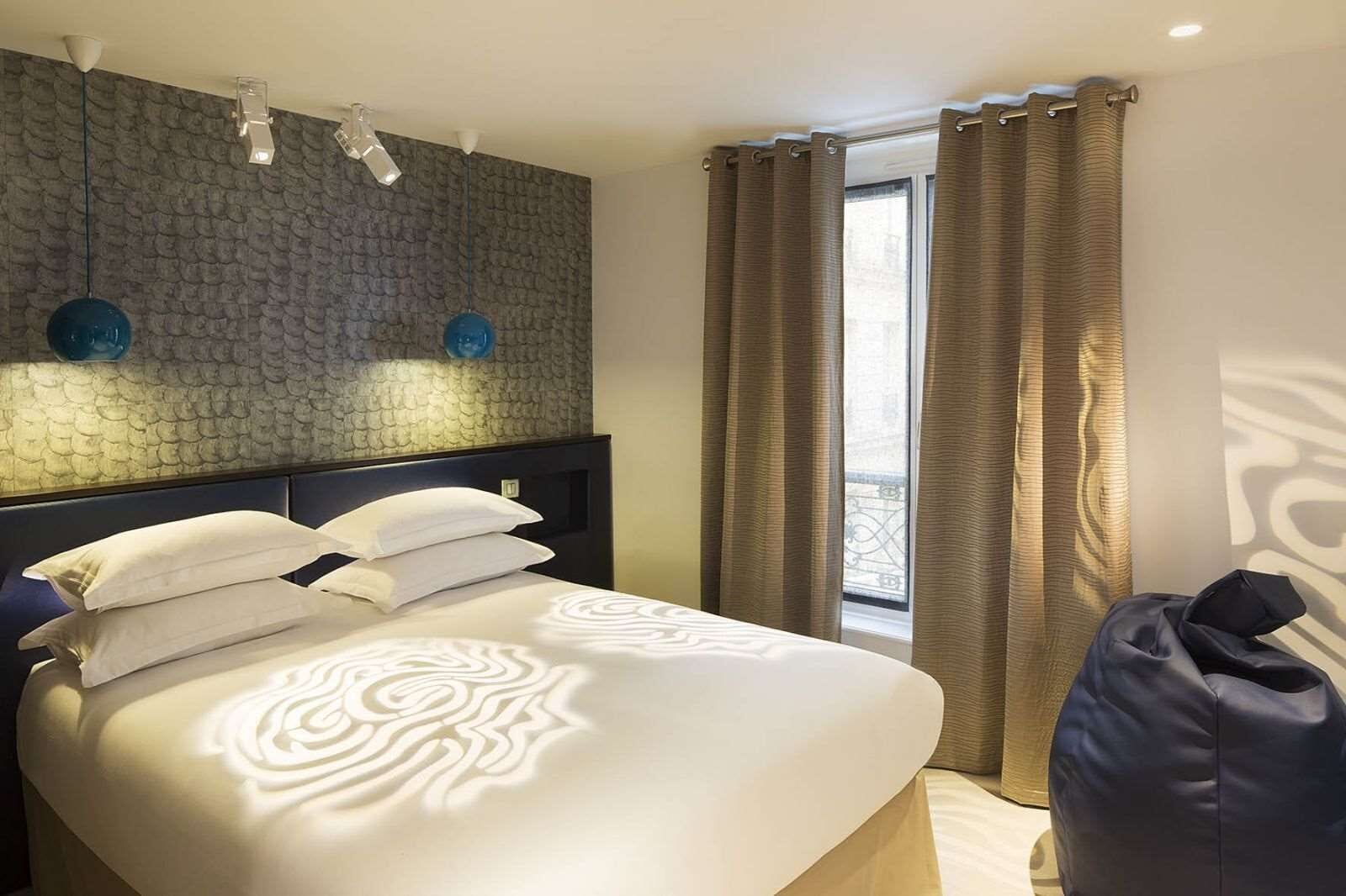 Minibar, in-room safe, desk, soundproofing