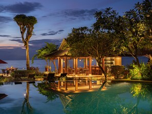 Bar (on property) - Sudamala Resort, Senggigi (Senggigi)