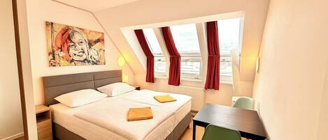 Comfort-Doppelzimmer | 1 slaapkamer, hypoallergeen beddengoed, een kluis op de kamer