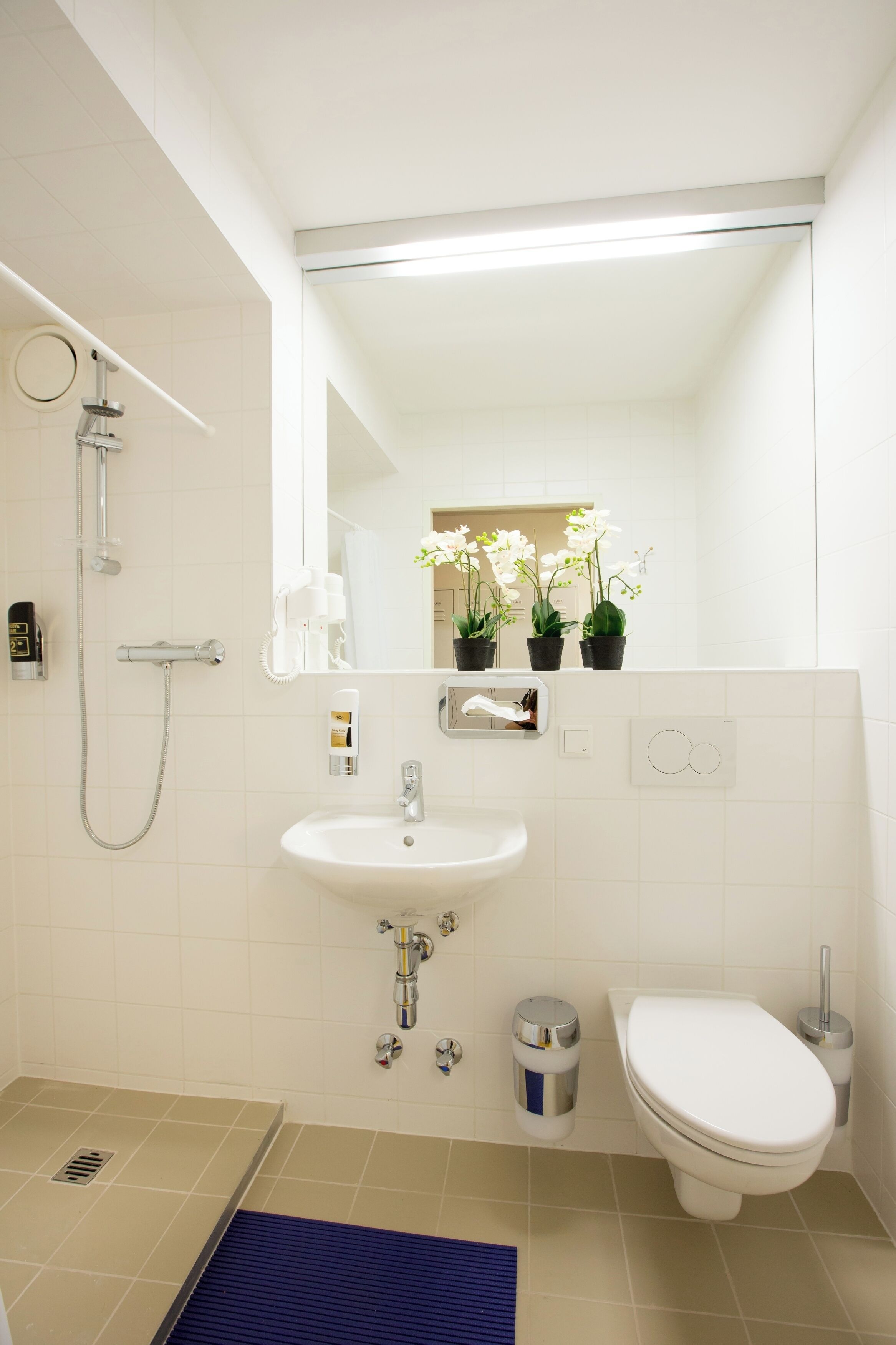 Photo - A&T Hotel & Hostel