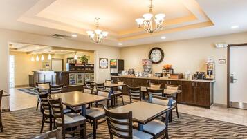 Free daily continental breakfast