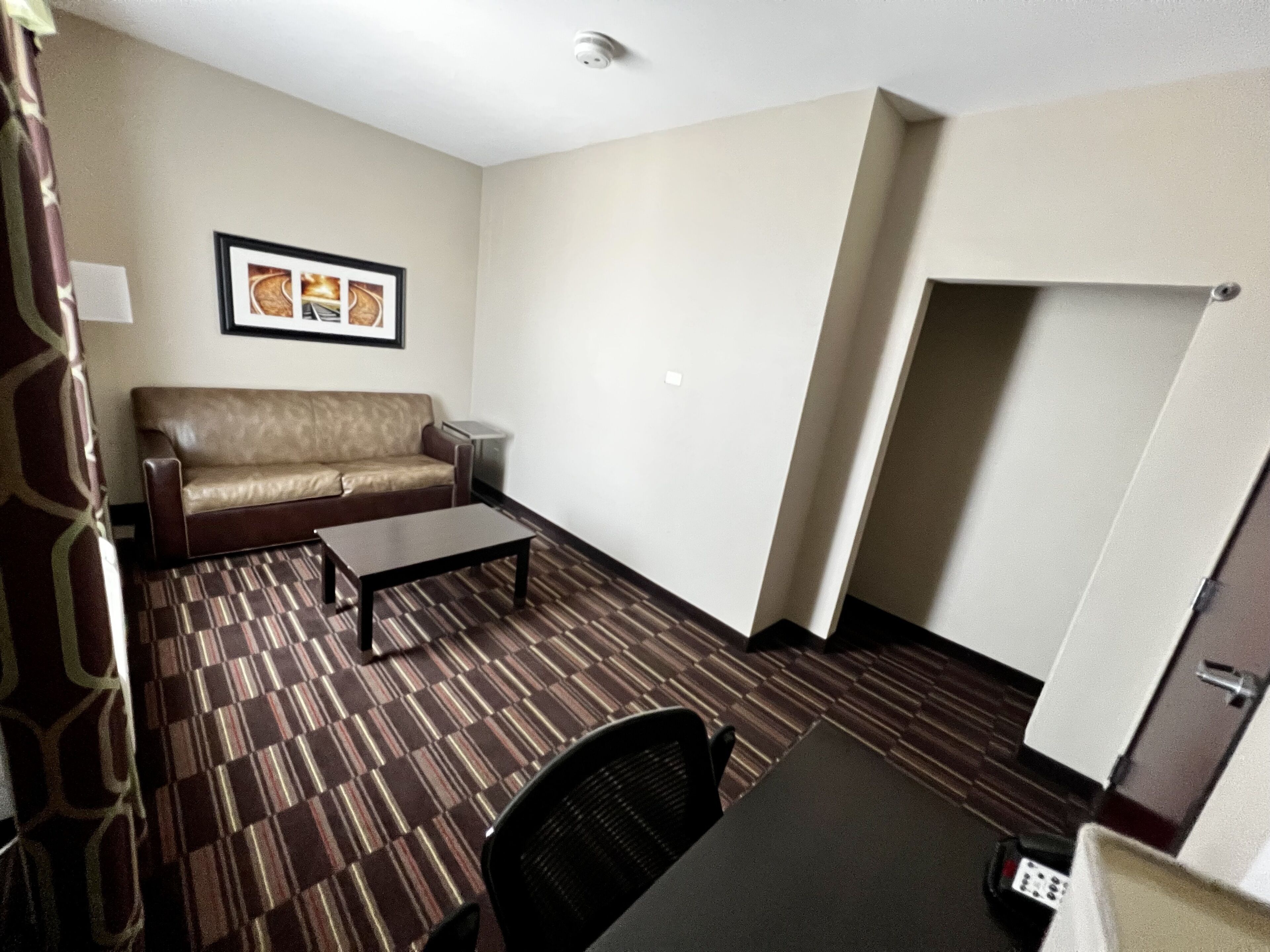 suite, 1 bedroom (2 queen) | 1 bedroom, desk, iron/ironing board, cots/infant beds