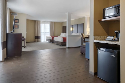 Comfort Suites and Conference Center