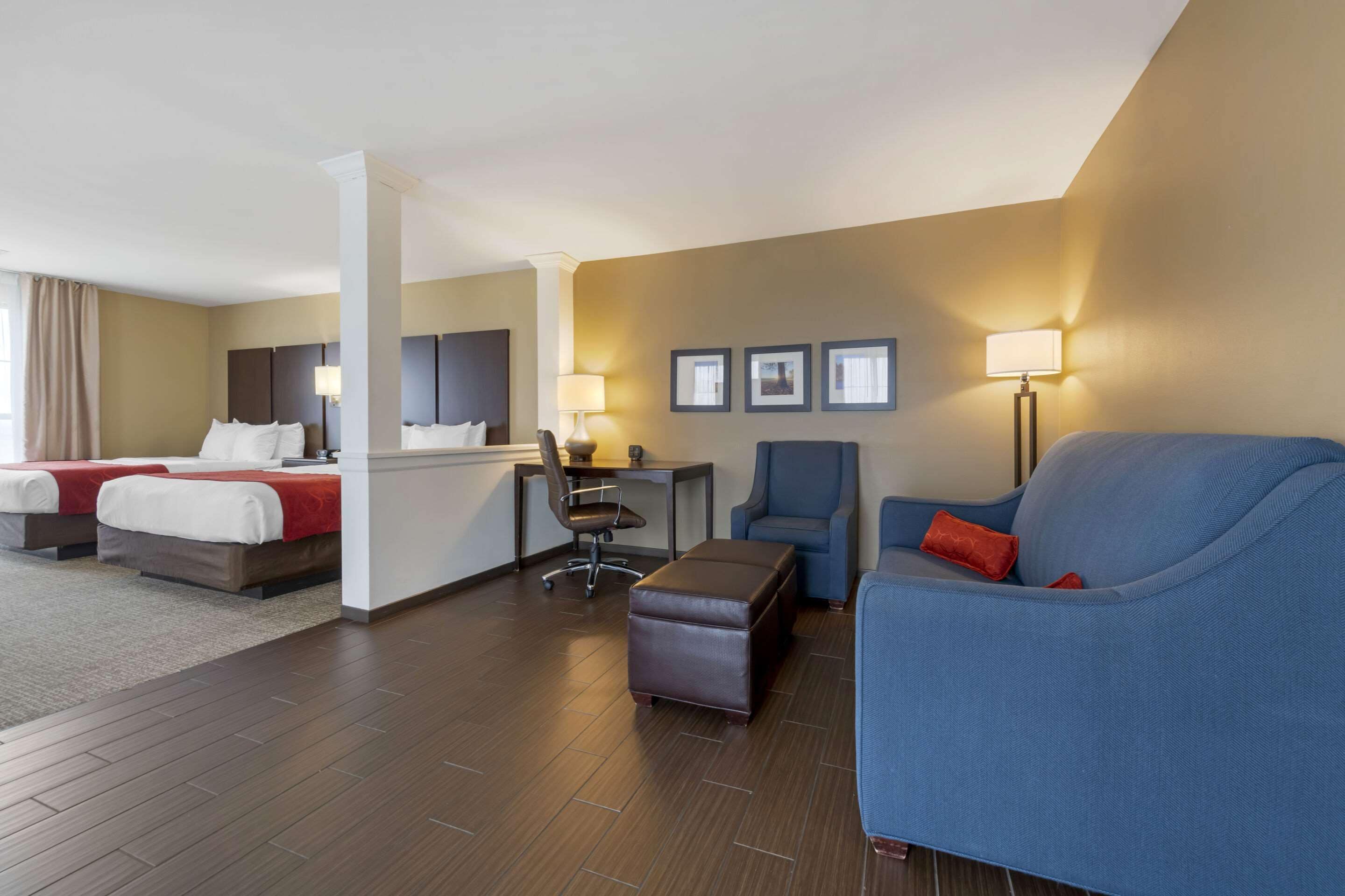 suite, accessible | 1 bedroom, pillow-top beds, in-room safe, desk