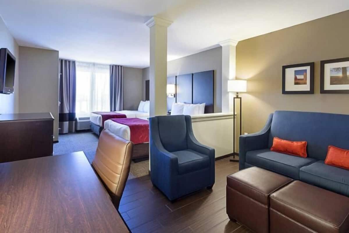 1 bedroom, pillowtop beds, in-room safe, desk