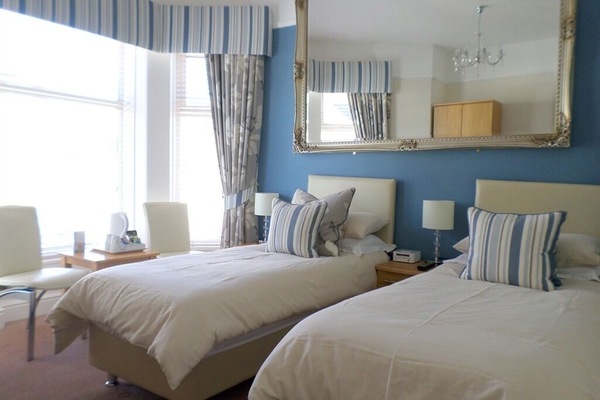 Twin Room, Ensuite