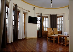 Interior detail - TIH Royal Heritage Resort (Leh)