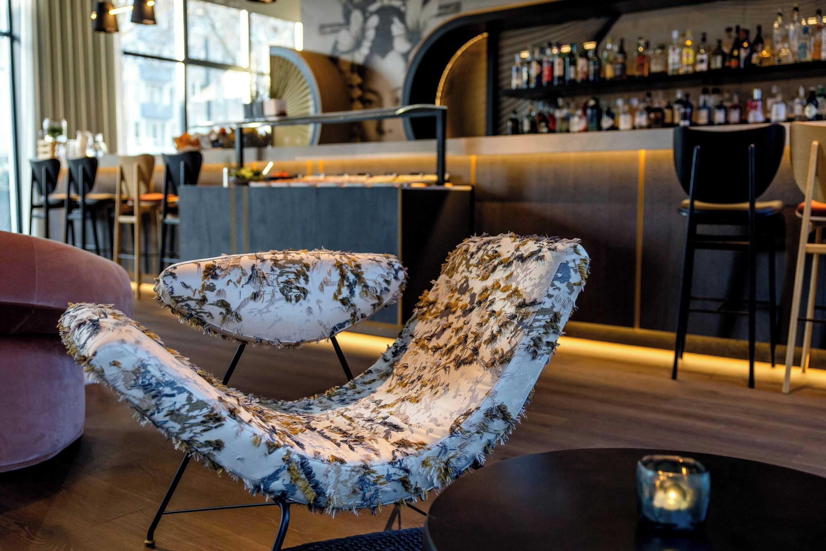 Photo - Motel One Düsseldorf-Hauptbahnhof