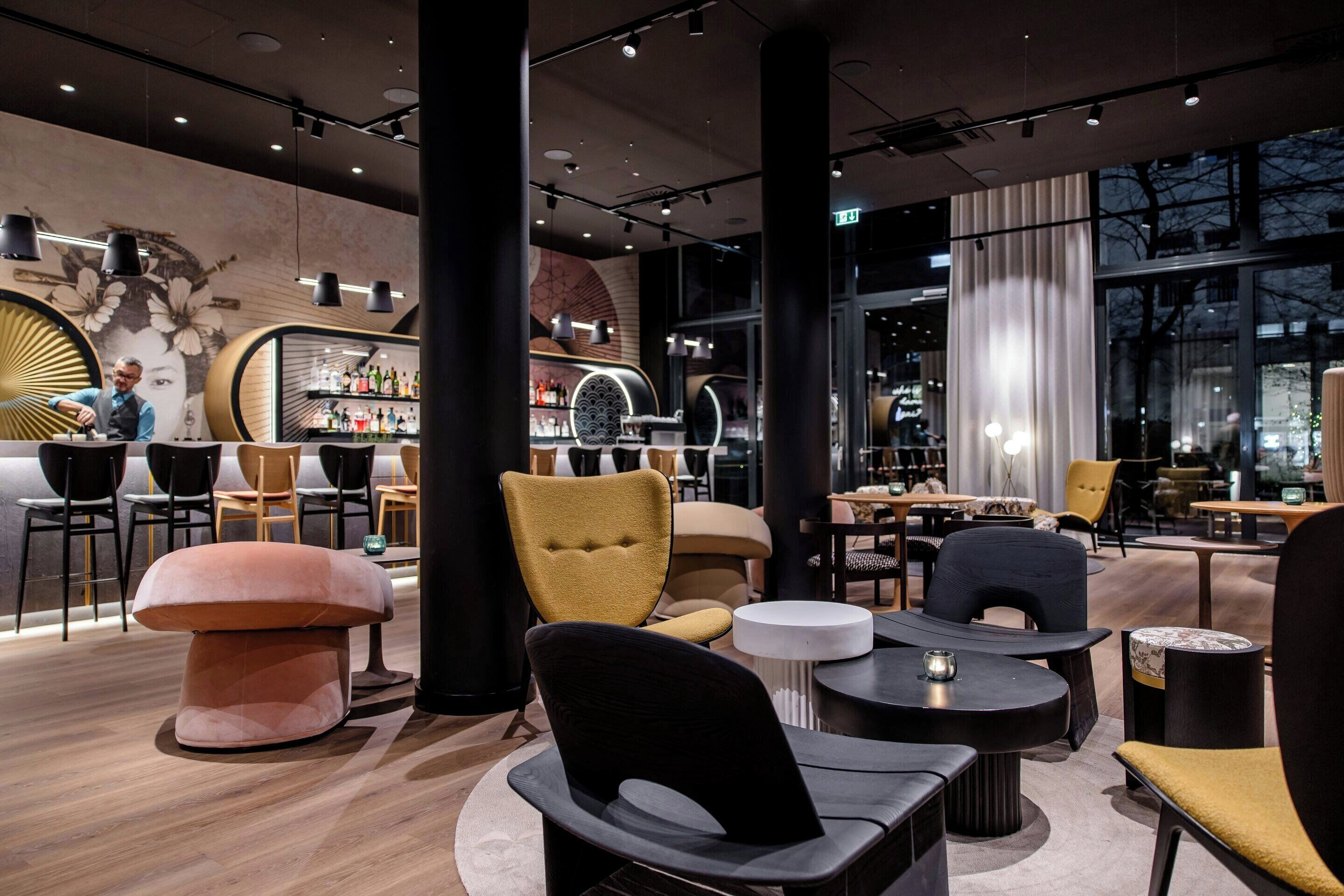 Photo - Motel One Düsseldorf-Hauptbahnhof