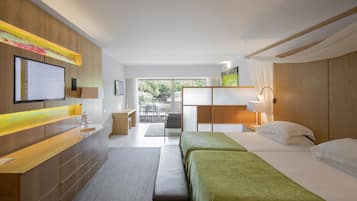 So Suite | 1 bedroom, premium bedding, minibar, in-room safe
