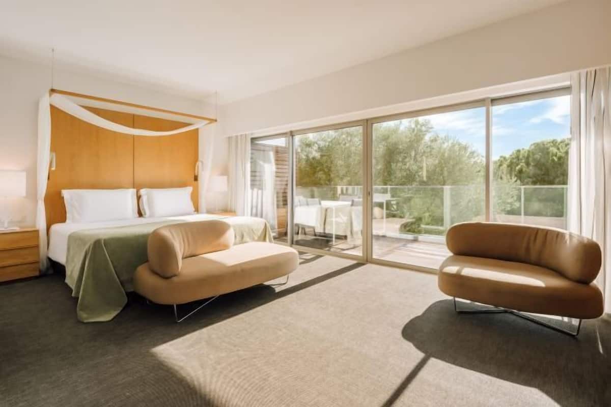 1 habitación, ropa de cama de alta calidad y minibar