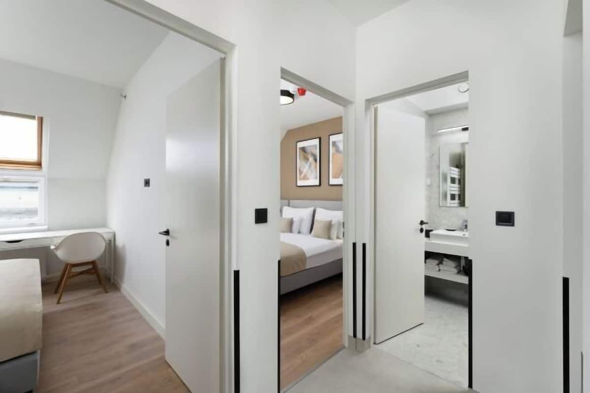 2 camere, biancheria da letto di alta qualità, una cassaforte in camera