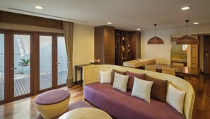 Wellness Mahatma Gandhi Suite | Living area