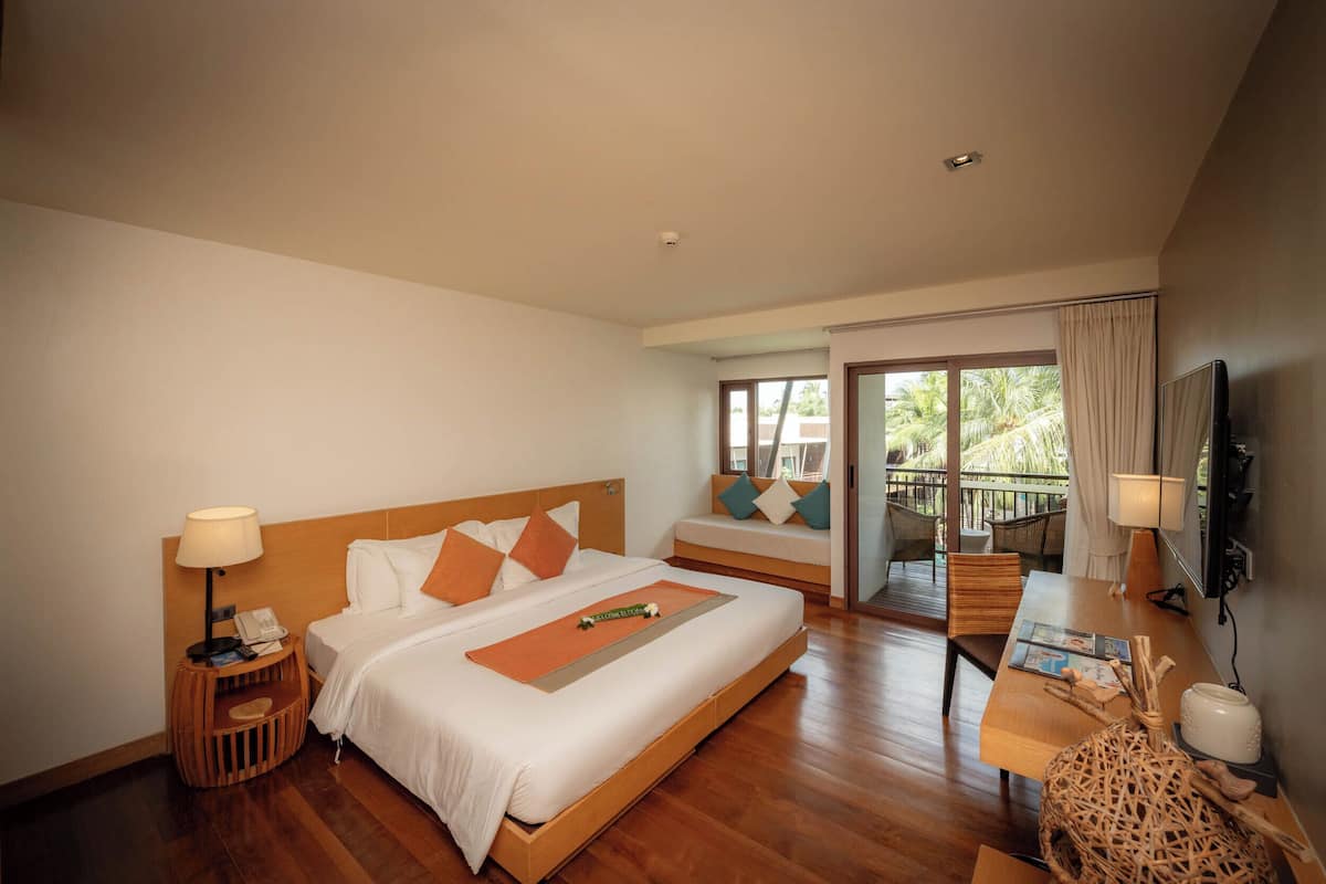 1 bedroom, minibar, in-room safe, desk