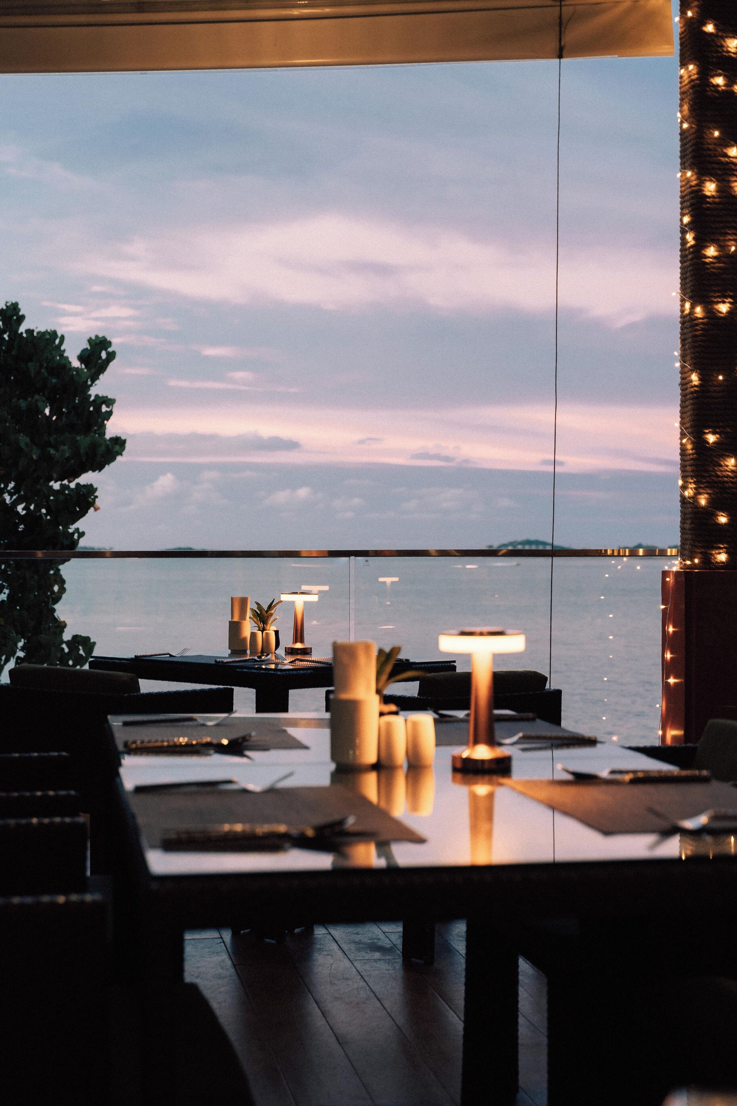 2 restaurants; ze serveren er ontbijt, lunch, diner en brunch 