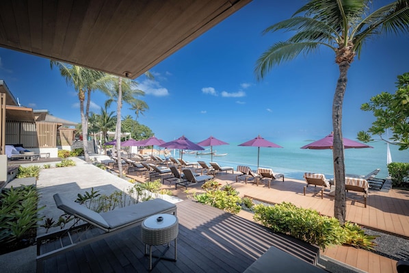 Oceanfront Premium (Beach wing) | Terrace/patio - Prana Resort Nandana (Koh Samui)