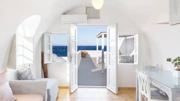 Căn hộ, quang cảnh biển | Truy cập Internet không dây miễn phí, bộ trải giường