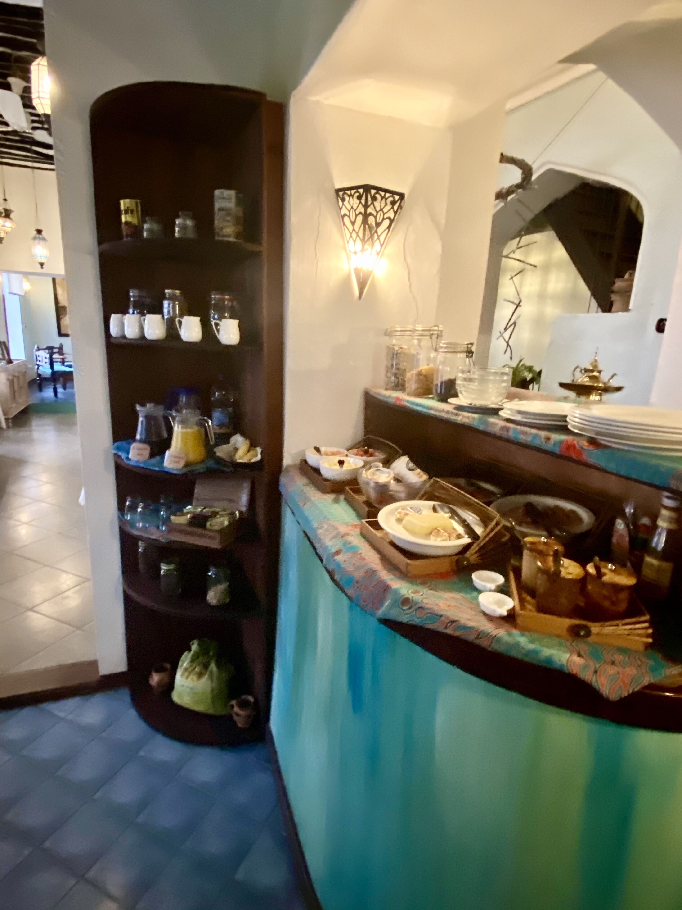 含每日現點現煮早餐