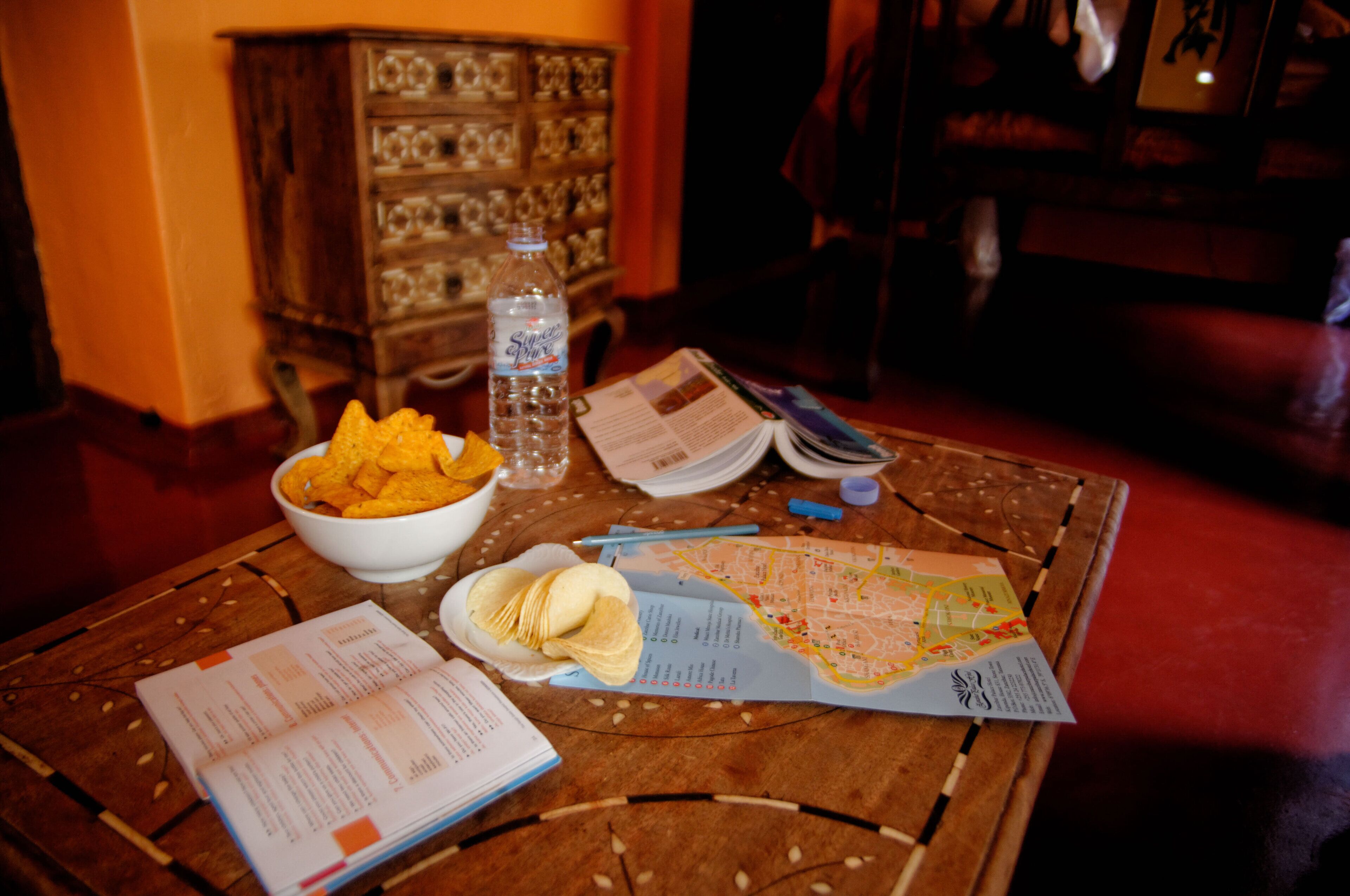 luxury double room, 1 queen bed, ensuite | living area