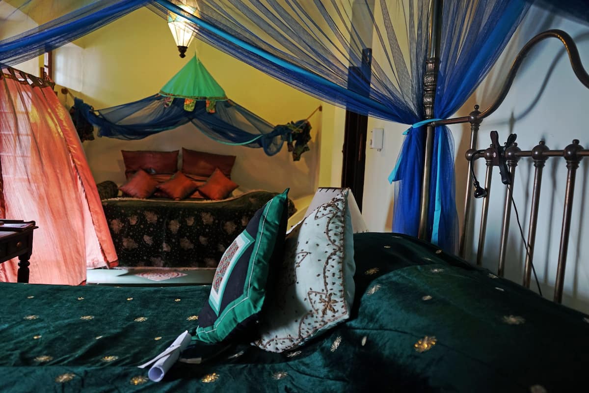 Grand suite, bad | Lakens van Egyptisch katoen, luxe beddengoed, Select Comfort-bedden