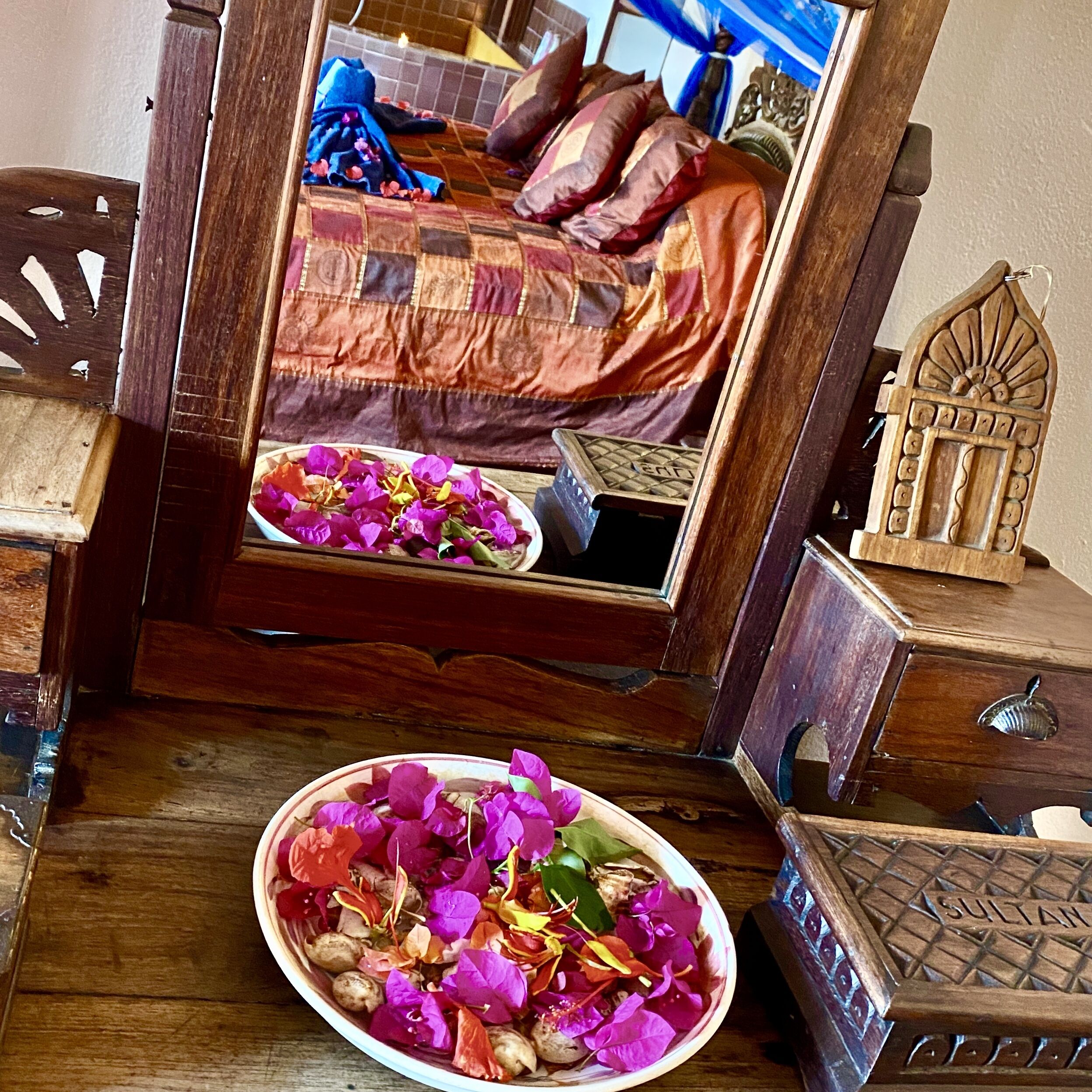 romantic suite, 1 king bed, balcony | egyptian cotton sheets, premium bedding, select comfort beds