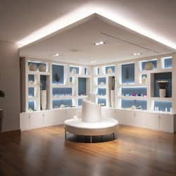 Couples treatment rooms, sauna, steam room, body treatments