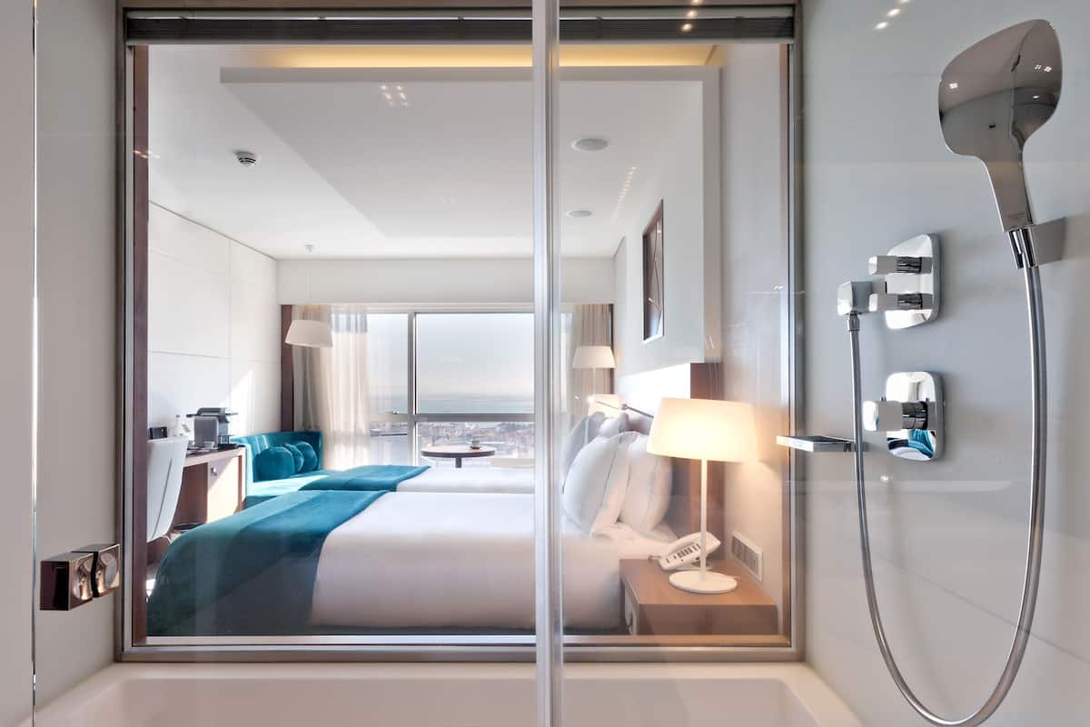 Premium bedding, minibar, in-room safe, desk