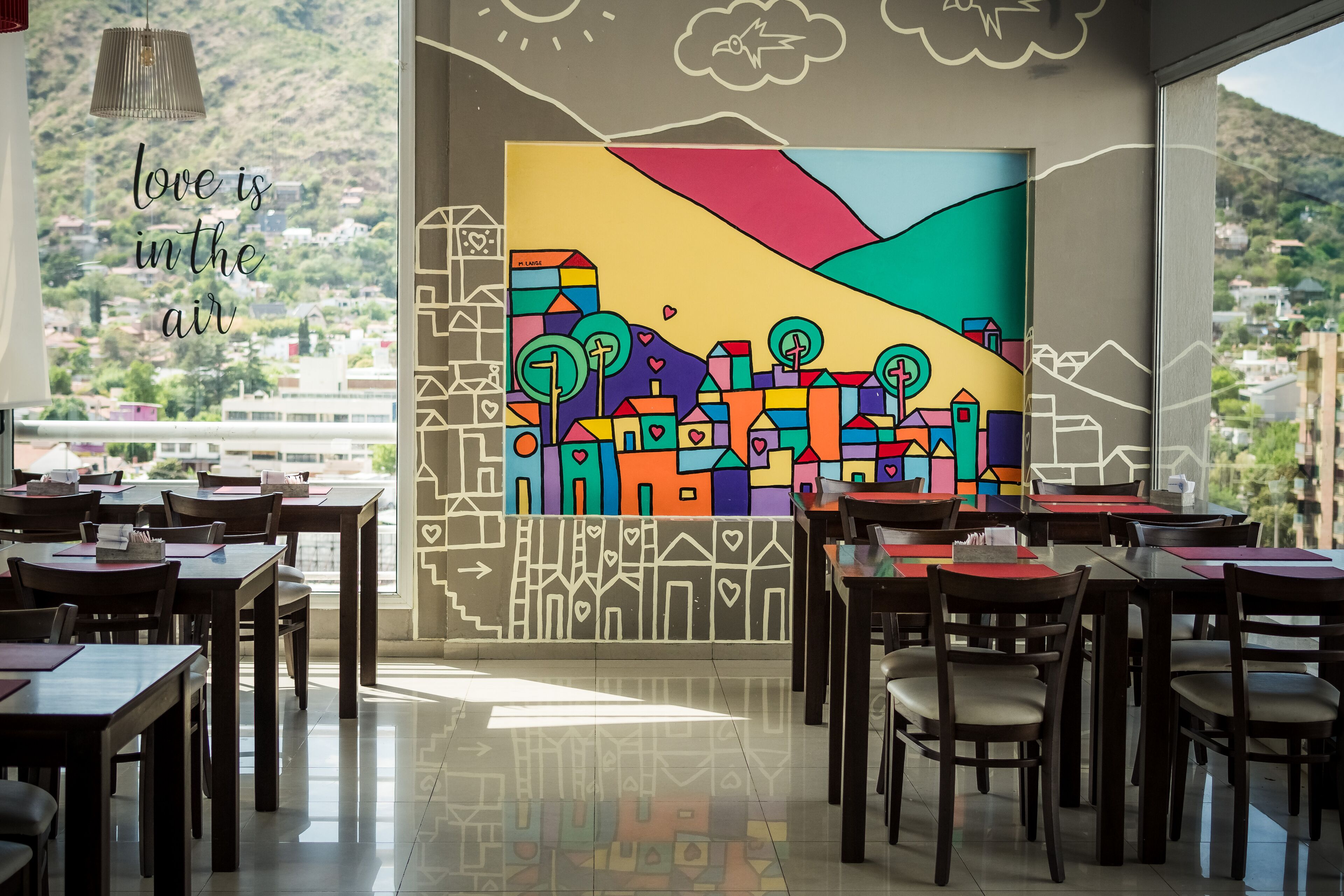 breakfast, lunch and dinner served