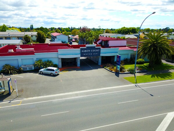 Street view - Aaron Court Motor Inn (Hamilton)