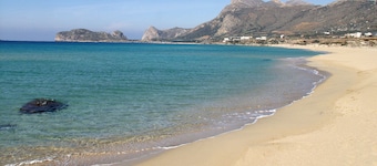 Cormoranos Apartments