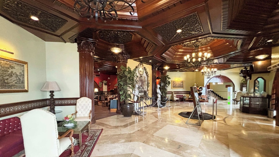 Camelot Hotel Quezon City powered by Cocotel