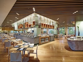 Χρηματοκιβώτιο στο δωμάτιο, γραφείο, δωρεάν Wi-Fi 